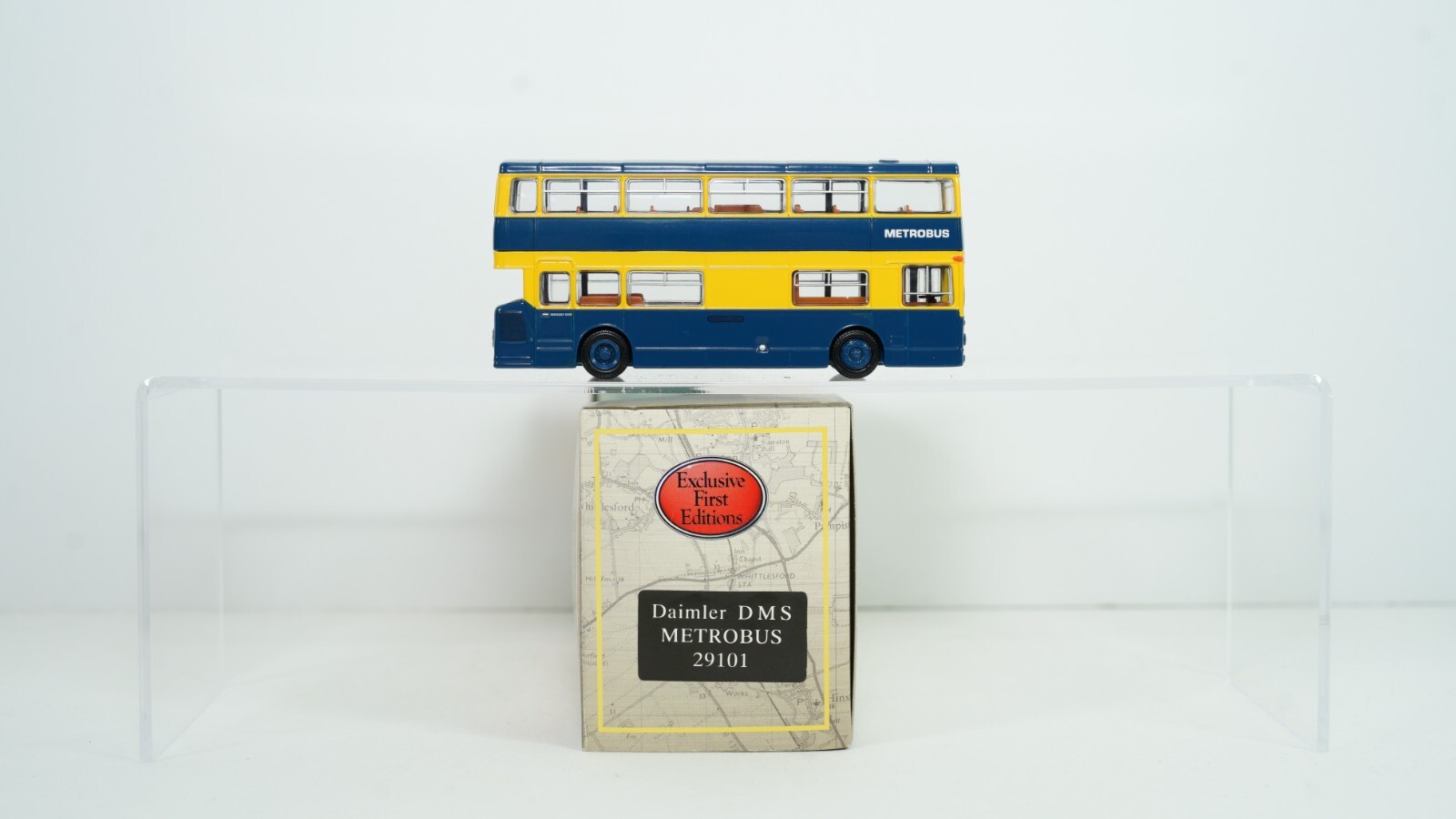 EFE Gilbow 1/76 Daimler DMS Metrobus D/Deck Bus Item 29101 NEW W20