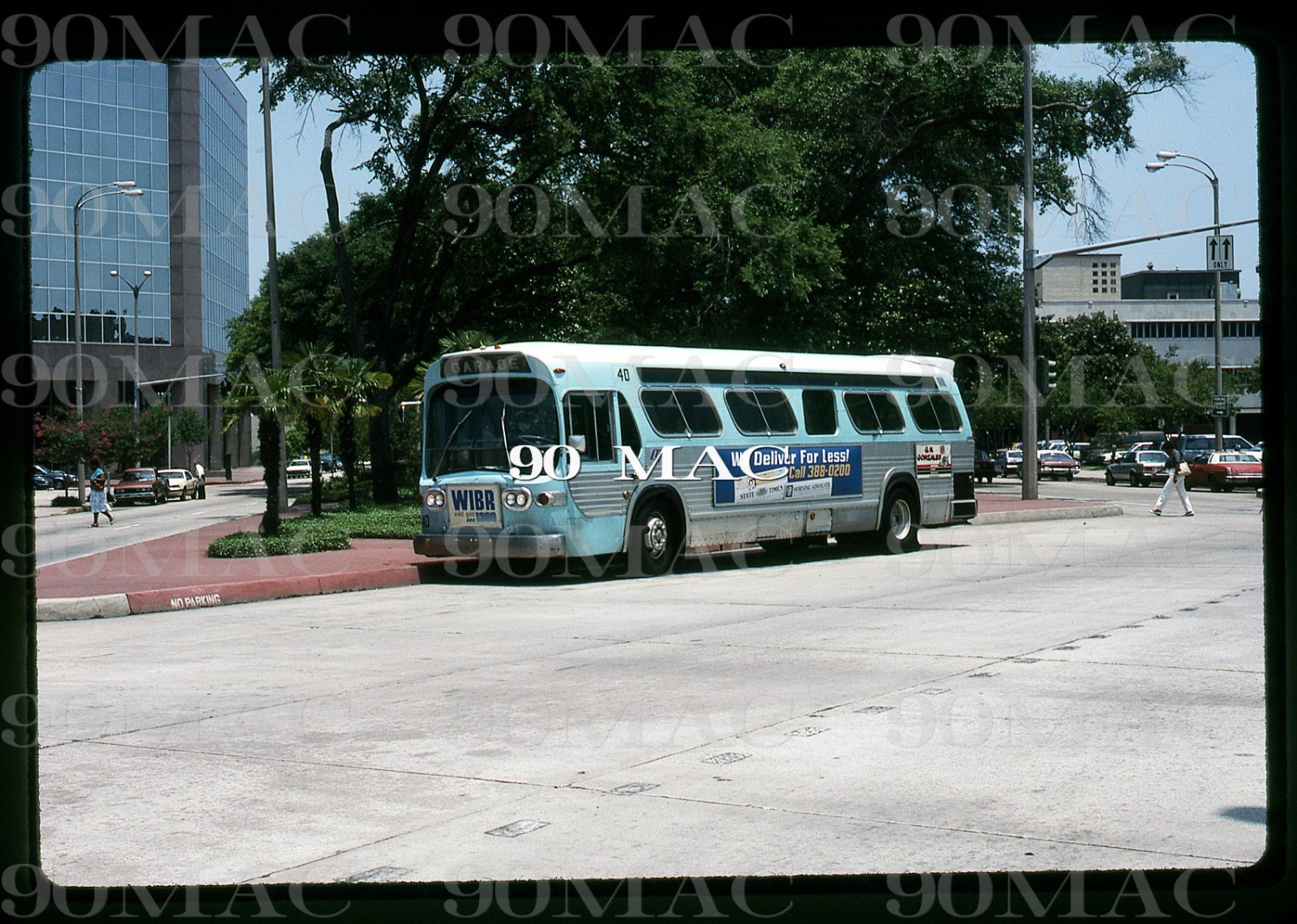 CAPITAL TRANSIT CORP. GM COACH BUS #40. Baton Rouge (LA). Original Slide 1988-A.