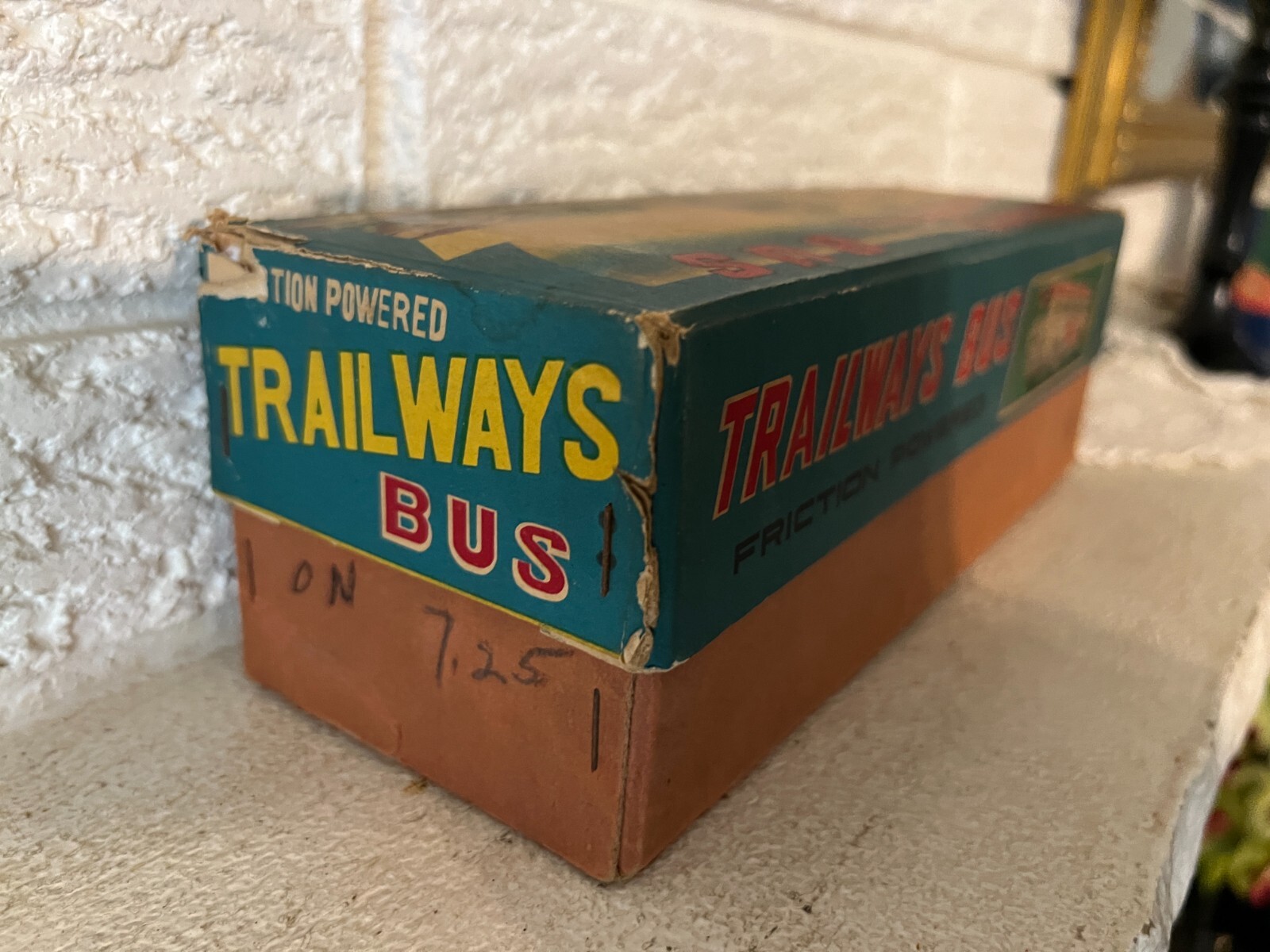 Antique Nomura (Japan) 10″ Tin Friction Trailways Bus w box
