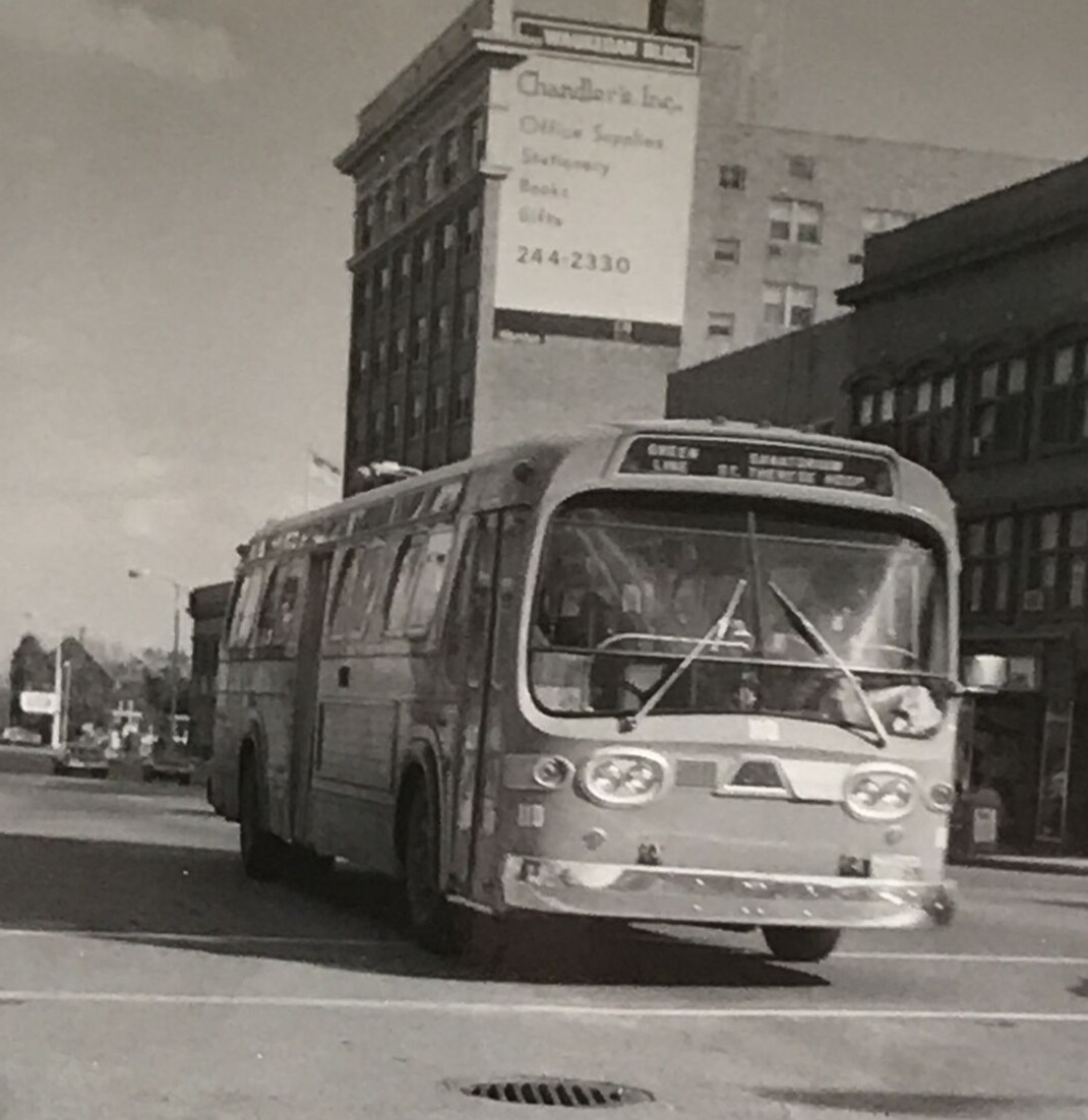 Chicago Transit Authority CTA Bus GMC #110 Green Line Sanatorium Photo