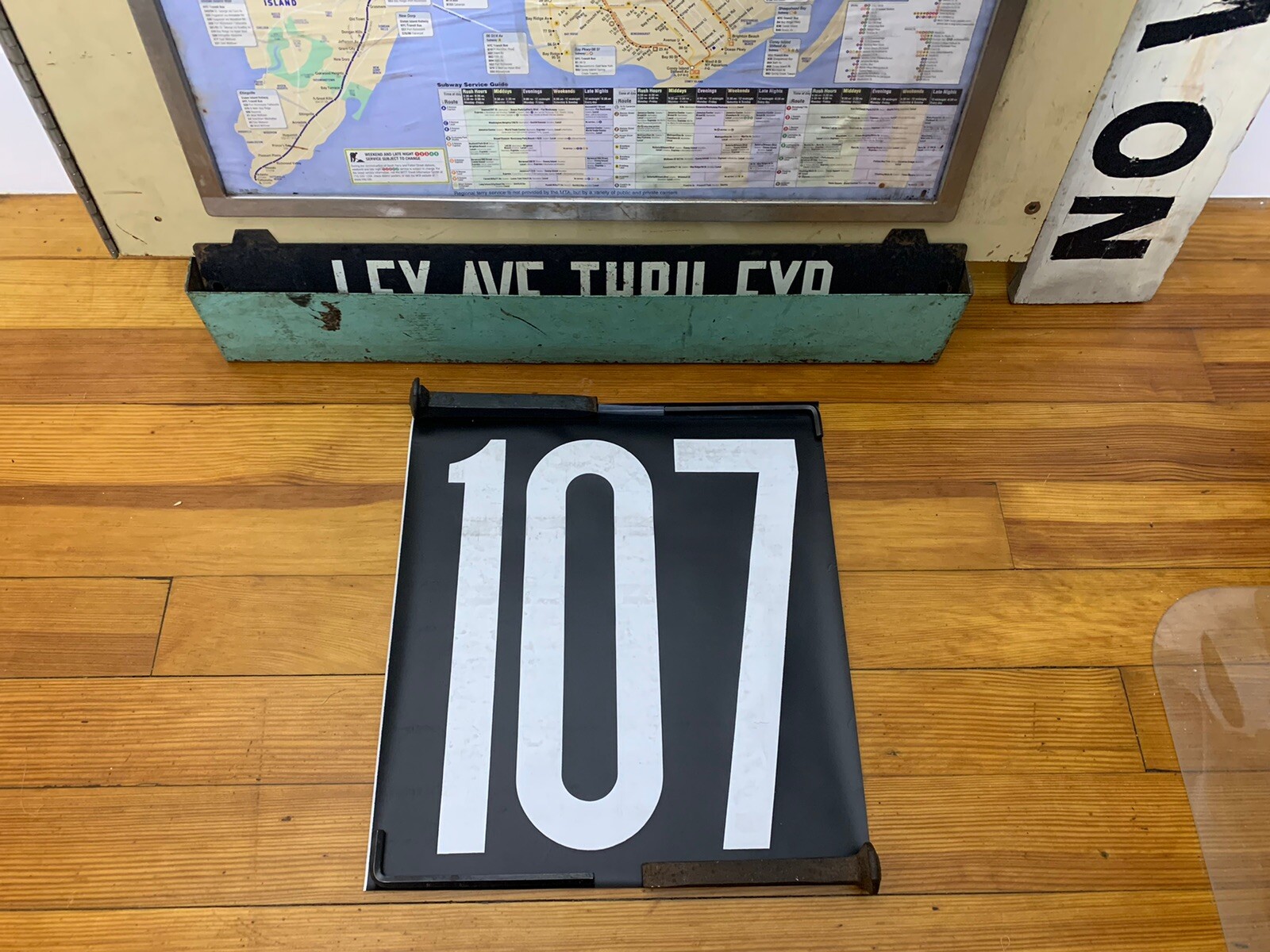 NY NYC BUS ROLL SIGN SECTION #107 MYLAR 16″ X 14″ COLLECTIBLE NY OLD HOME DECOR