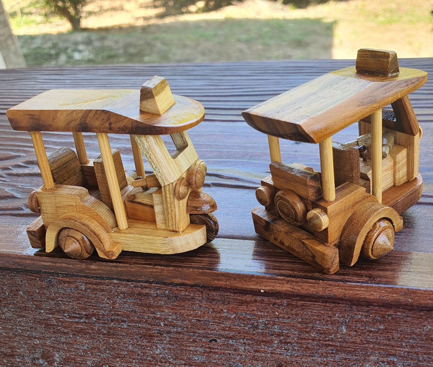 2 x Wooden Tuk Tuk Mini Taxi Thailand Vehicle Handmade Souvenir Model Collectibl