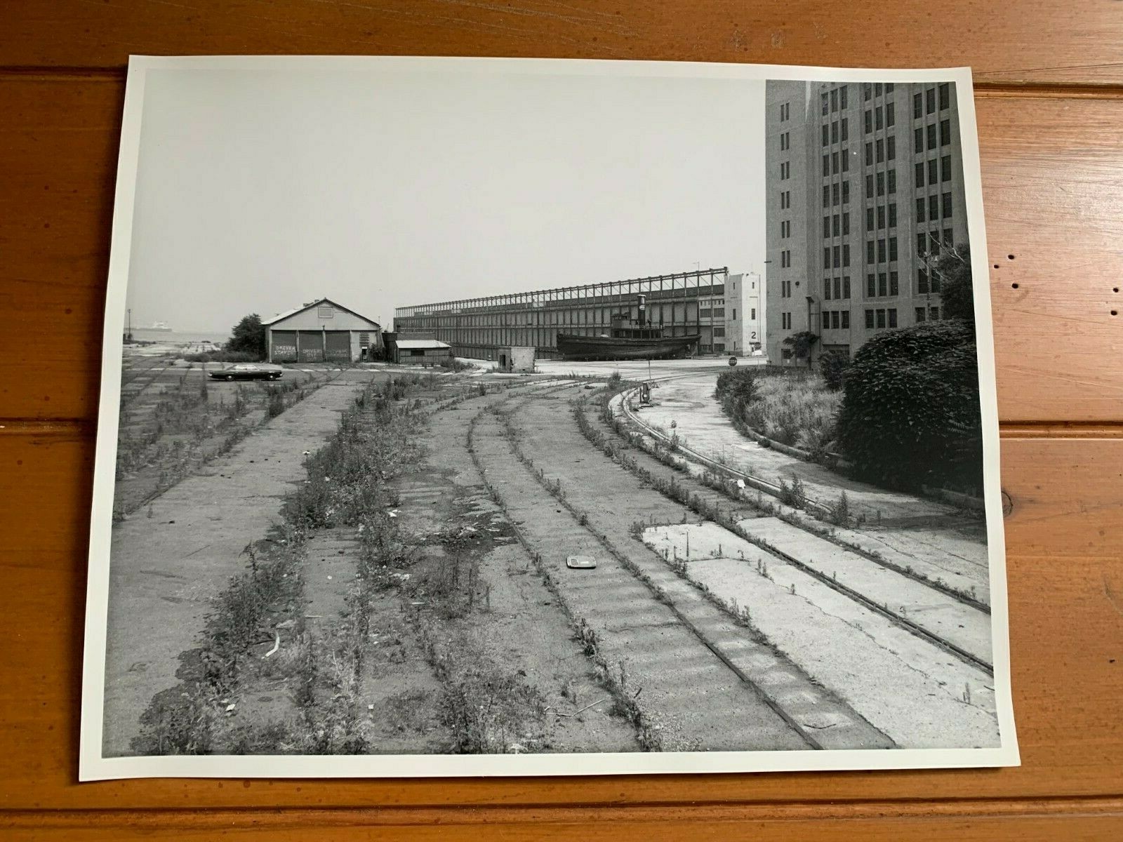 8X10 NYC NY BUS HISTORICAL BROOKLYN ARMY TERMINAL SHIP BLACK & WHITE PHOTOGRAPH