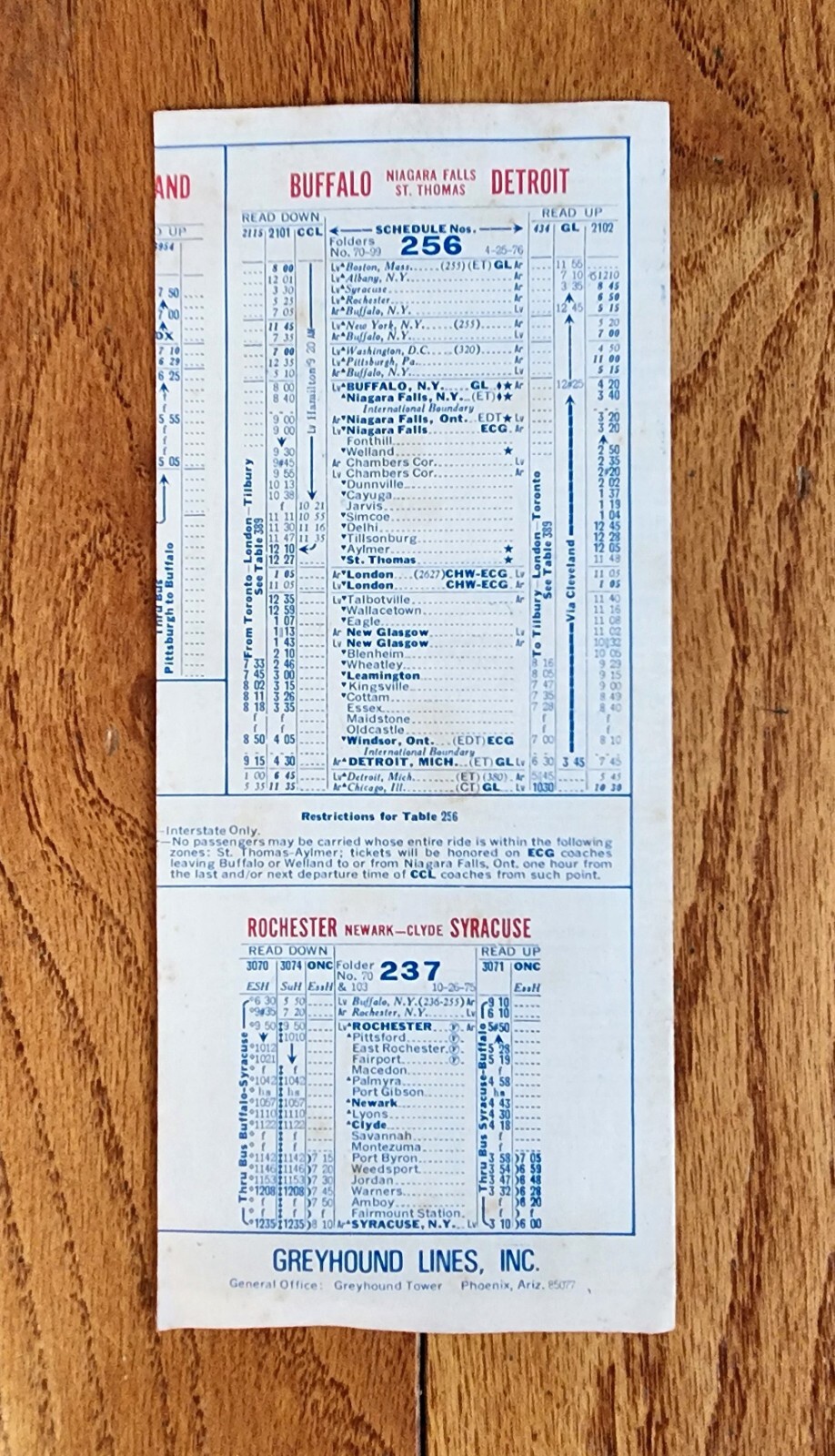 1976 GREYHOUND BUS LINES TIME TABLE #70