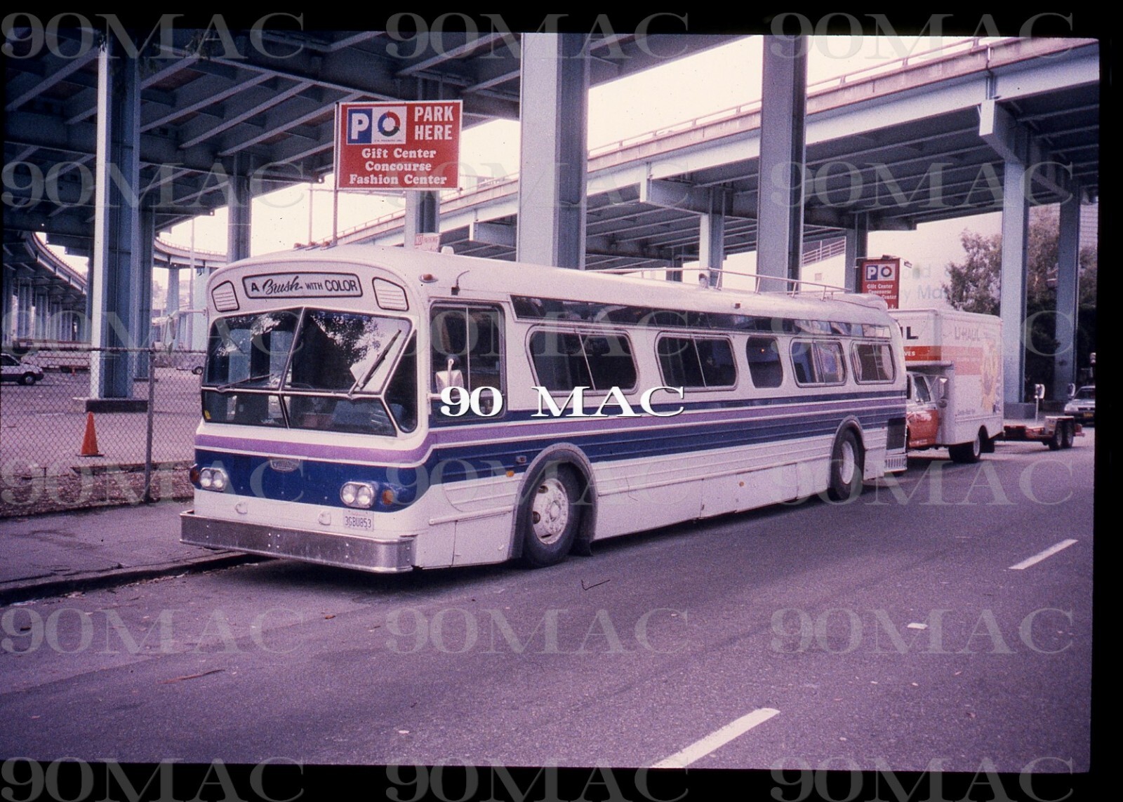 SRTD. FLXIBLE BUS #4953. Sacramento (CA). Original Slide 1998. Retired!