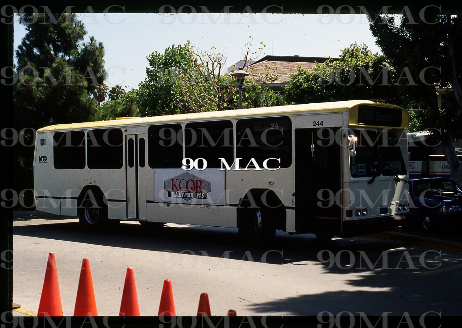 SBMTD. Santa Barbara (CA). GILLIG BUS #244. Original Slide 1989.