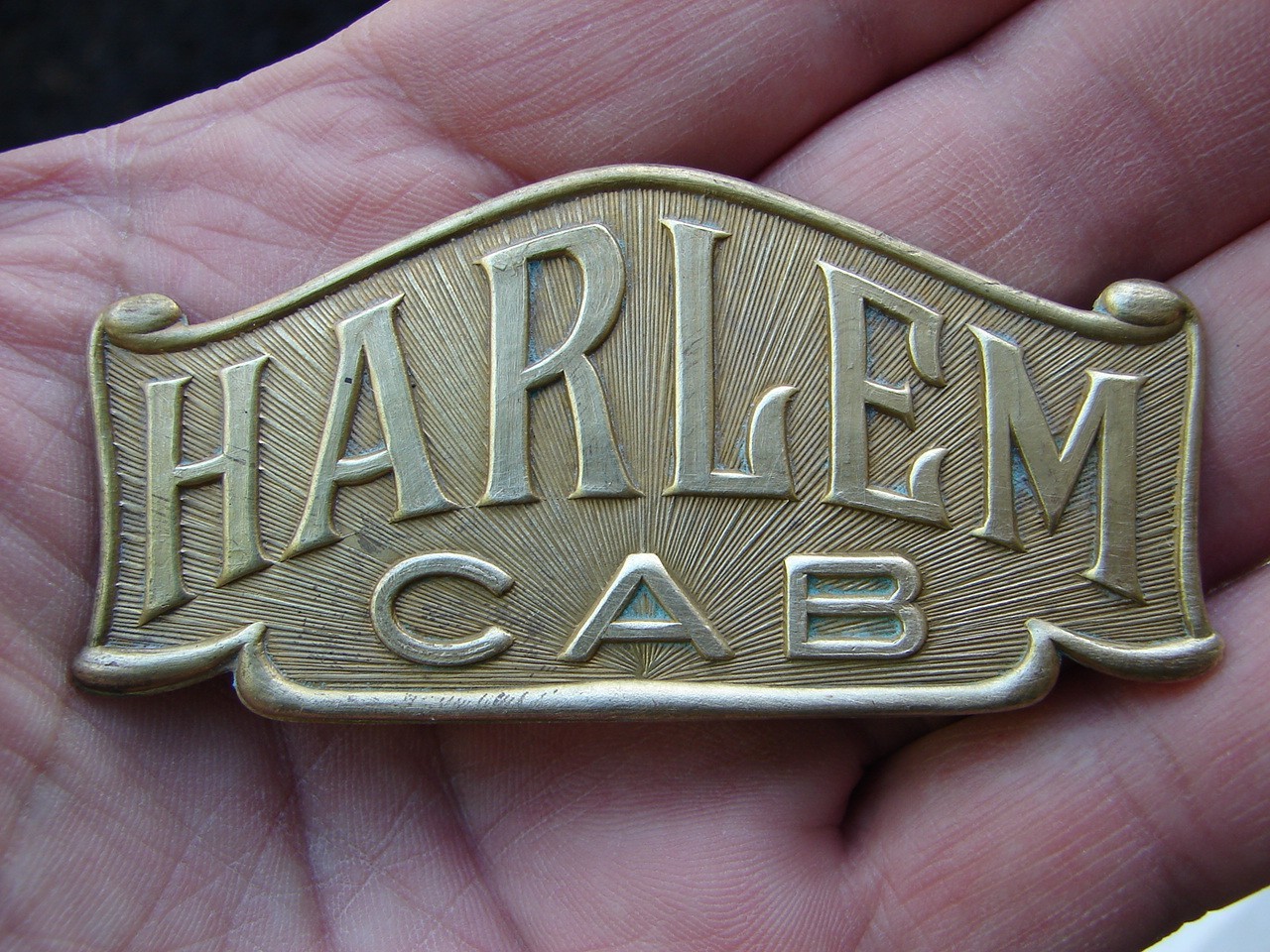 Vintage 1940’s-50’s Harlem Cab Taxi Company Metal Logo Badge Emblem 3″ x 1-1/2″