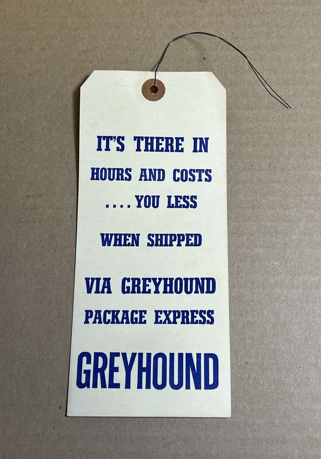 Vintage 1967 NOS Greyhound Bus Package Express Tag Unused 3 1/2″ x 8″ w/Hangar