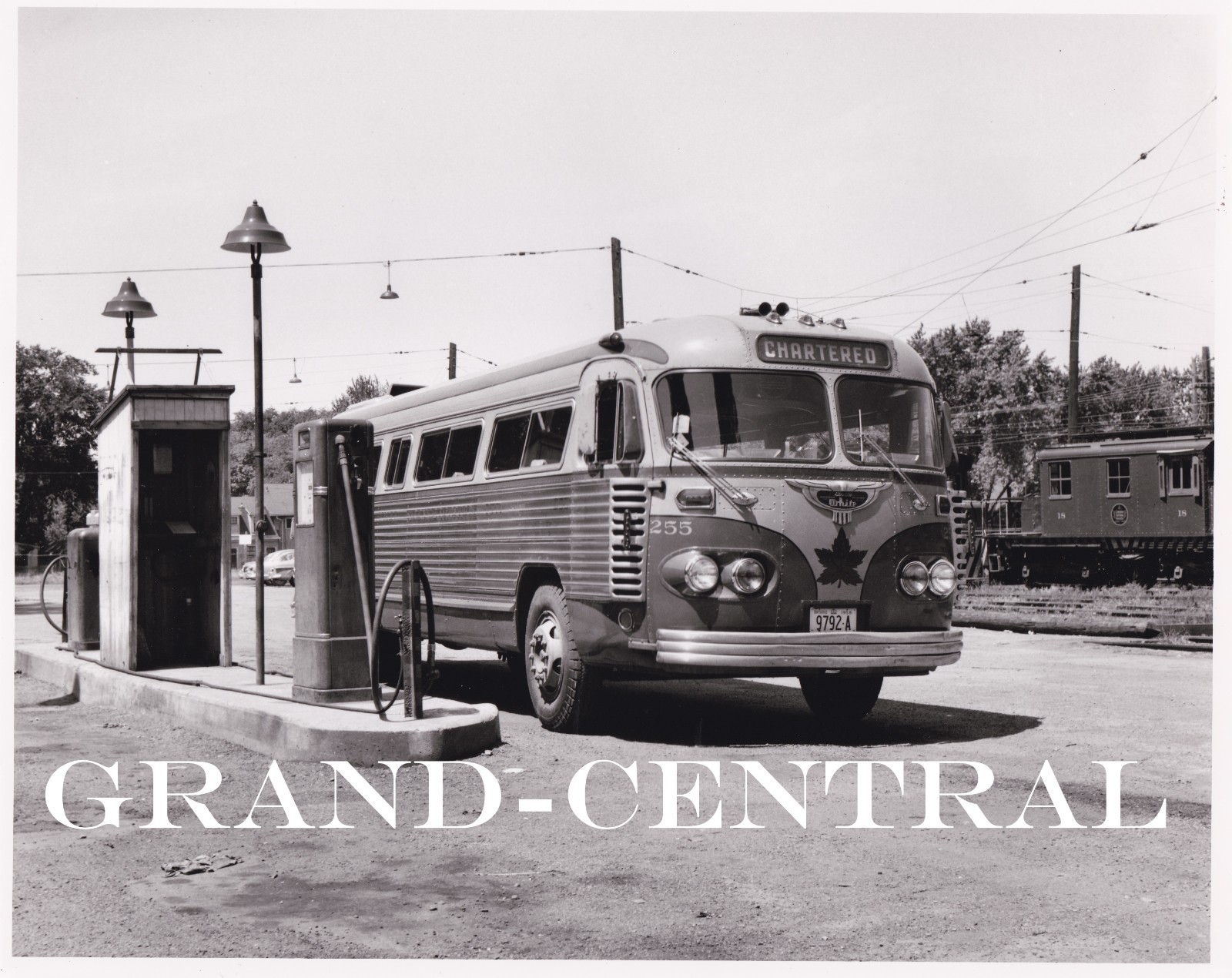1958 CANADIAN NATIONAL CN BUS PHOTO #255 ST. CATHARINES ONTARIO CANADA –