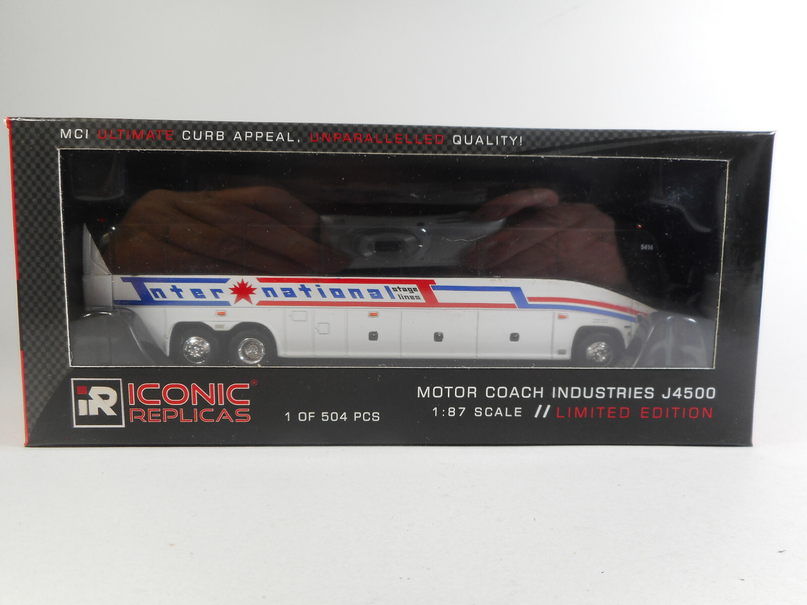 Iconic Replicas 1:87 MCI J4500 Coach International Stage Lines USA