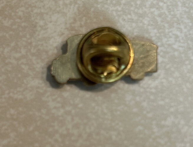 Vintage Yellow School Bus 7/8″ Metal Lapel/Pin