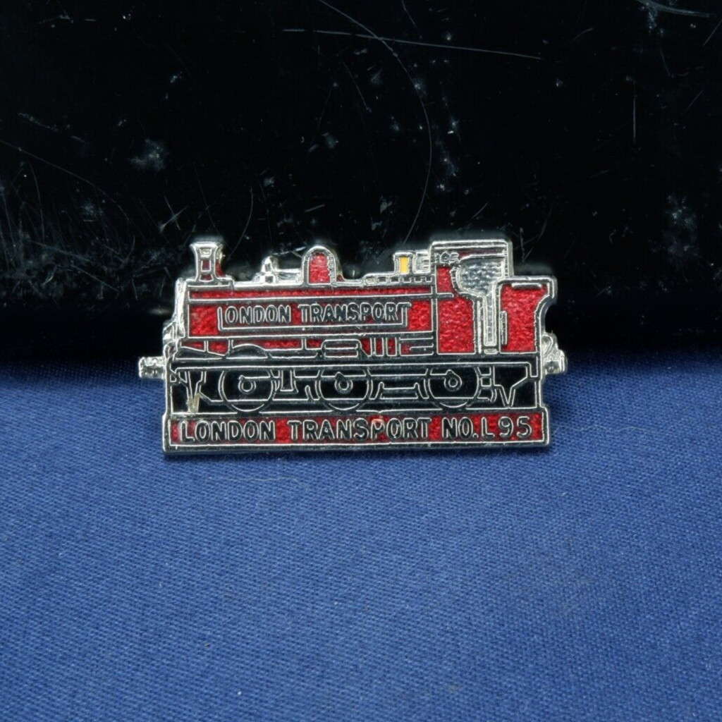 Vintage Red London Transport No.L95 Enamel Pin Train
