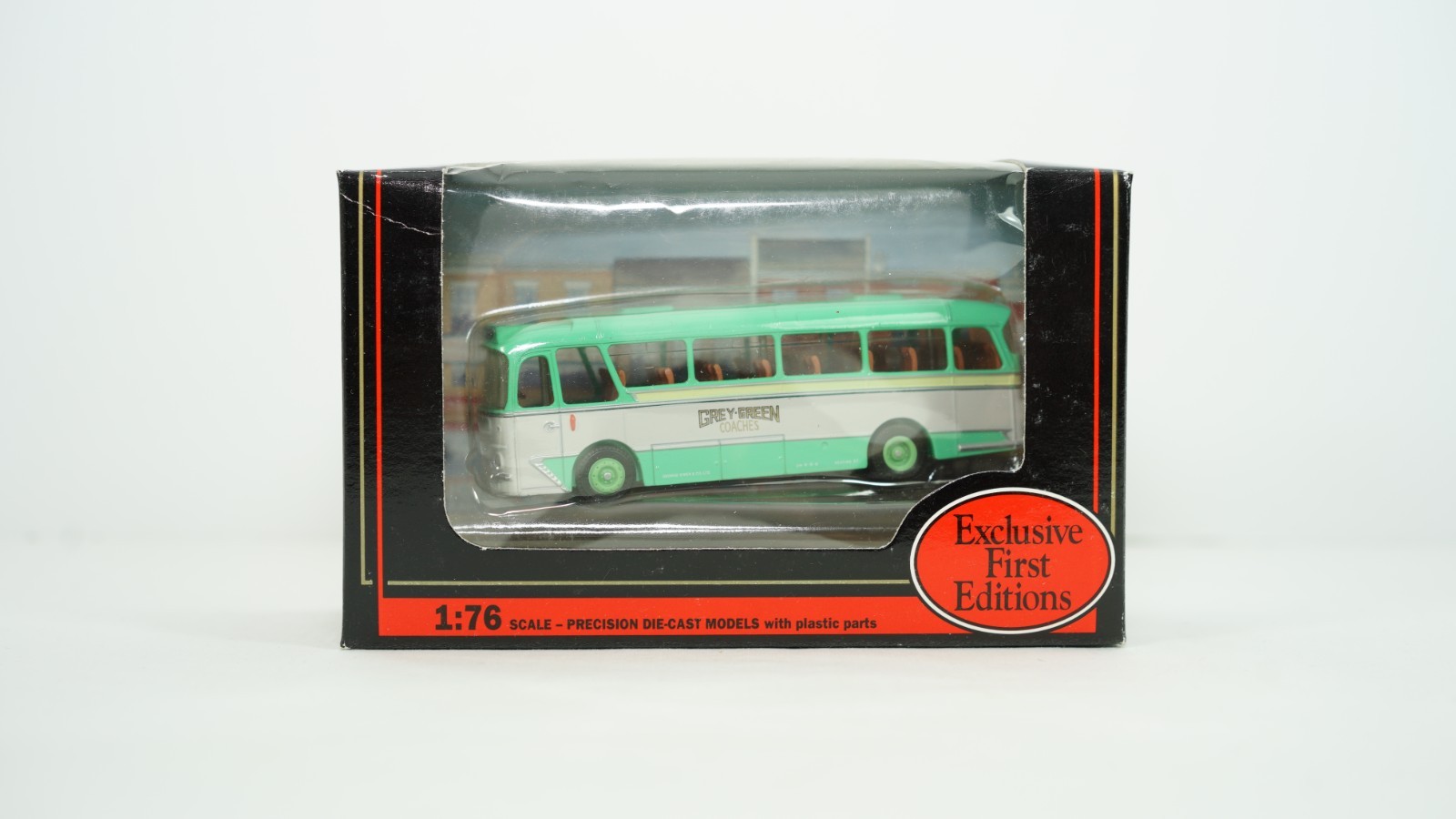 EFE Gilbow 1/76 Grey Green Harrington Cavalier Item 11903 NEW B541