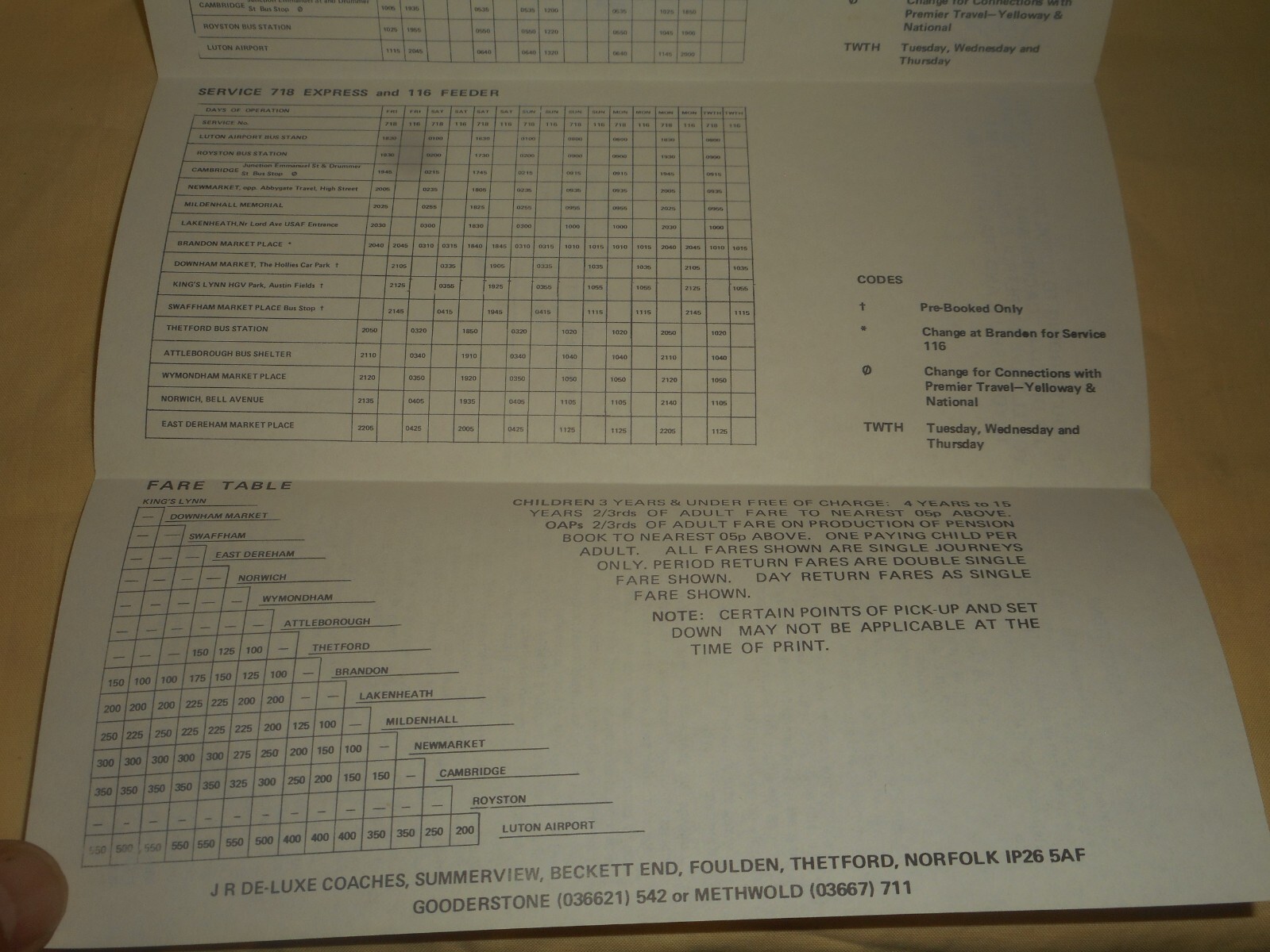 LUTON AIRPORT JR DE-LUXE COACHES 1982 Bus Service Timetables Brochure E. Anglia