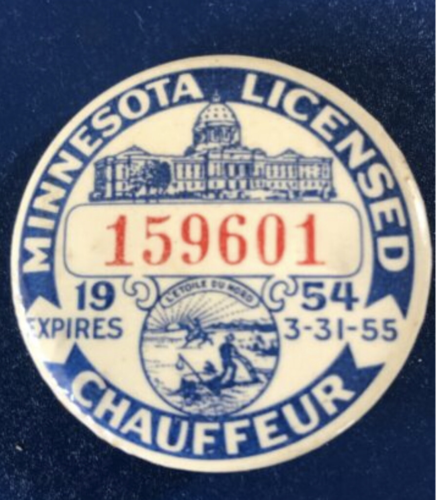 Vintage 1954 Minnesota Chaueffer License Badge Pin-Back