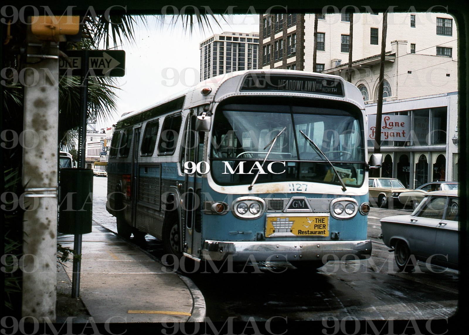 SPMTS. GM COACH BUS #1127. Saint Petersburg (FL). Original Slide 1976.