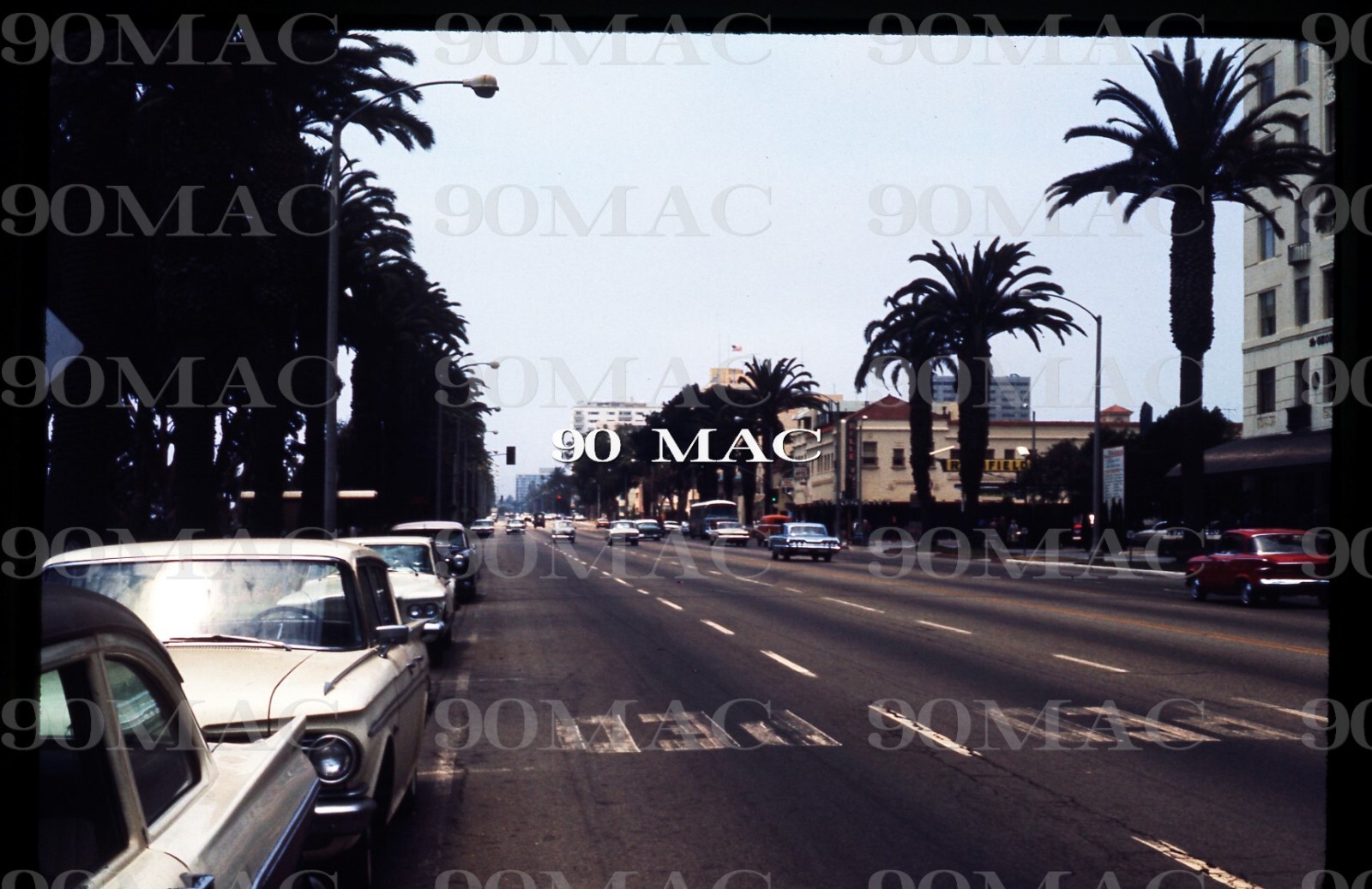 SCRTD-LAMTA. GM COACH BUS #5400. Los Angeles (CA). ORIGINAL SLIDE 1965.