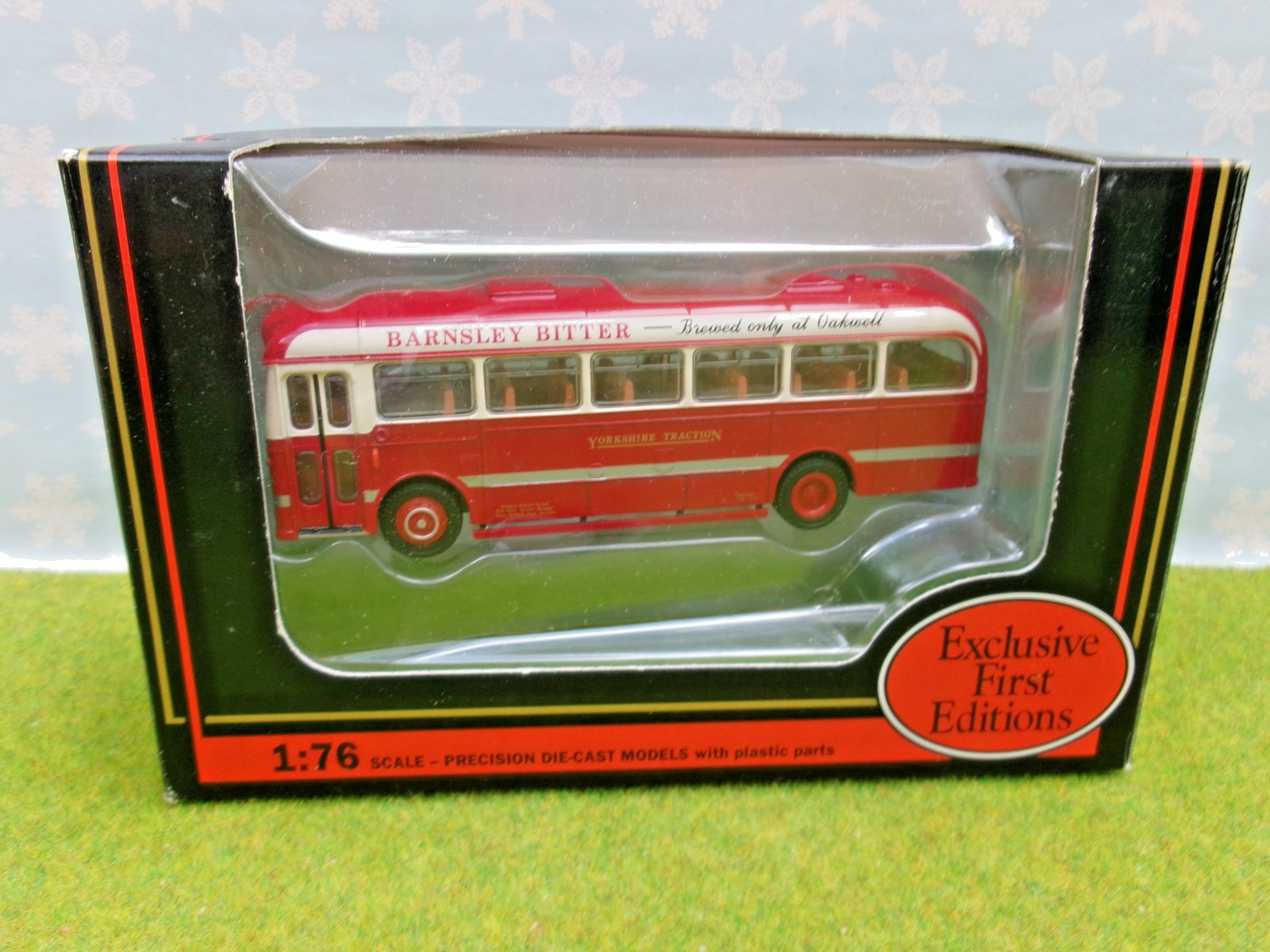 EFE Gilbow Leyland BET Yorkshire . . 1/76 . . OO Ga . . Die-cast Bus . . NIB