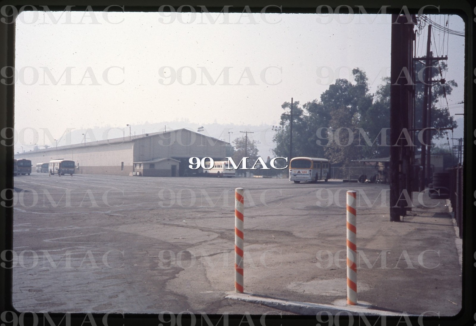 SCRTD-RTD. DIVISION 3 Yard. Los Angeles (CA). Original Slide. 1972. (B)