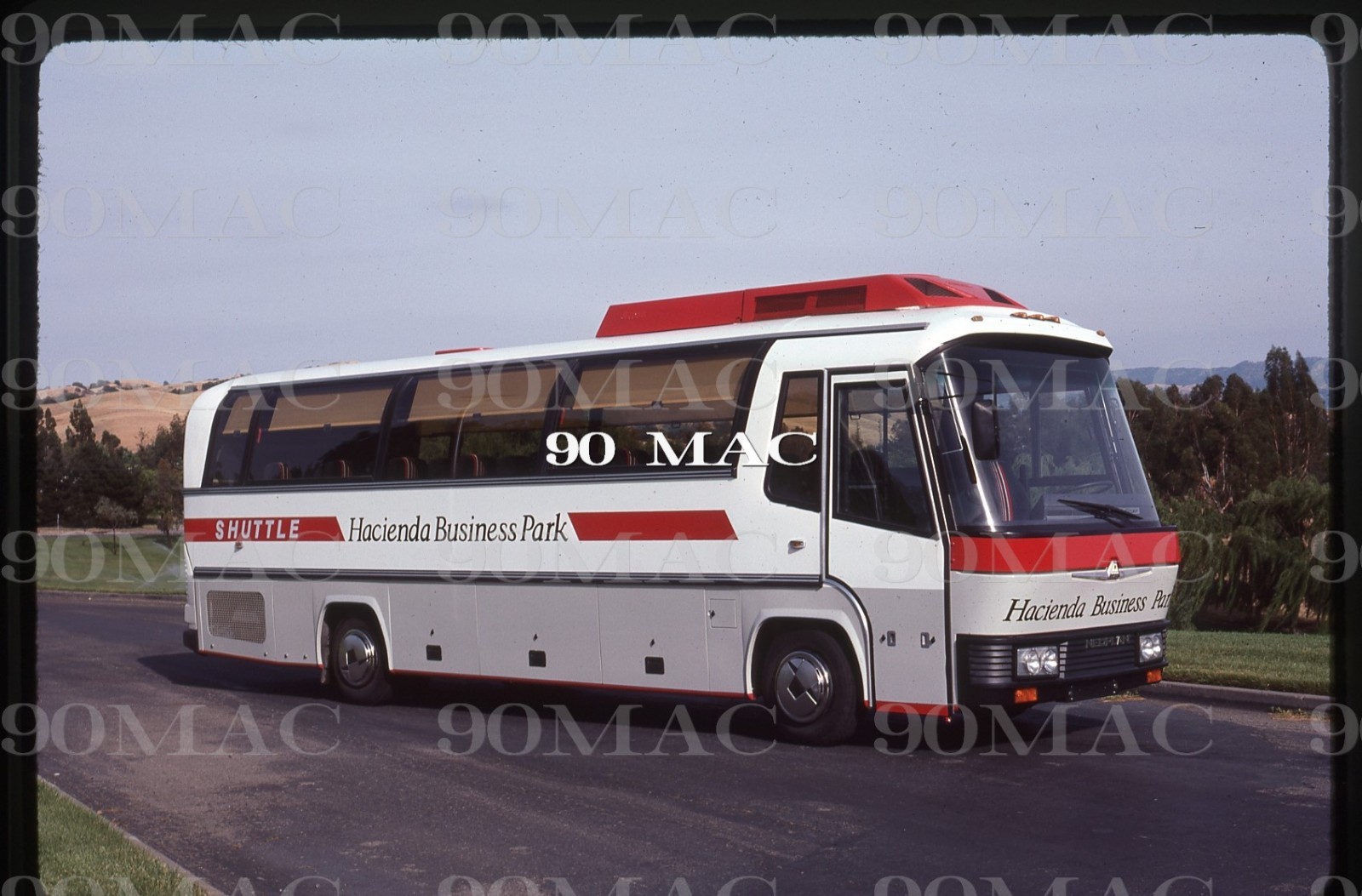 HACIENDA COACHES. NEOPLAN COACH. Pleasanton (CA). Original Slide 1985. (D)
