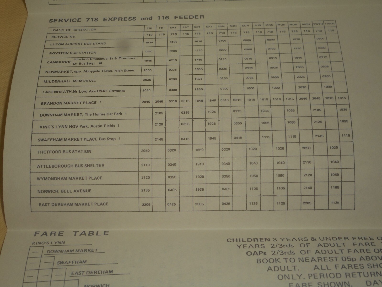 LUTON AIRPORT JR DE-LUXE COACHES 1982 Bus Service Timetables Brochure E. Anglia