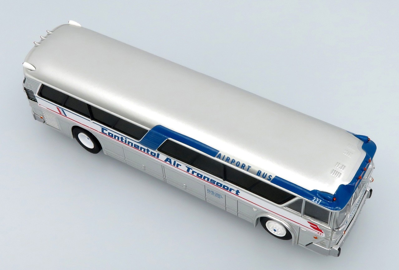 MCI MC-5A Bus Continental Air Transport Chicago 1/87 Scale Iconic Replicas