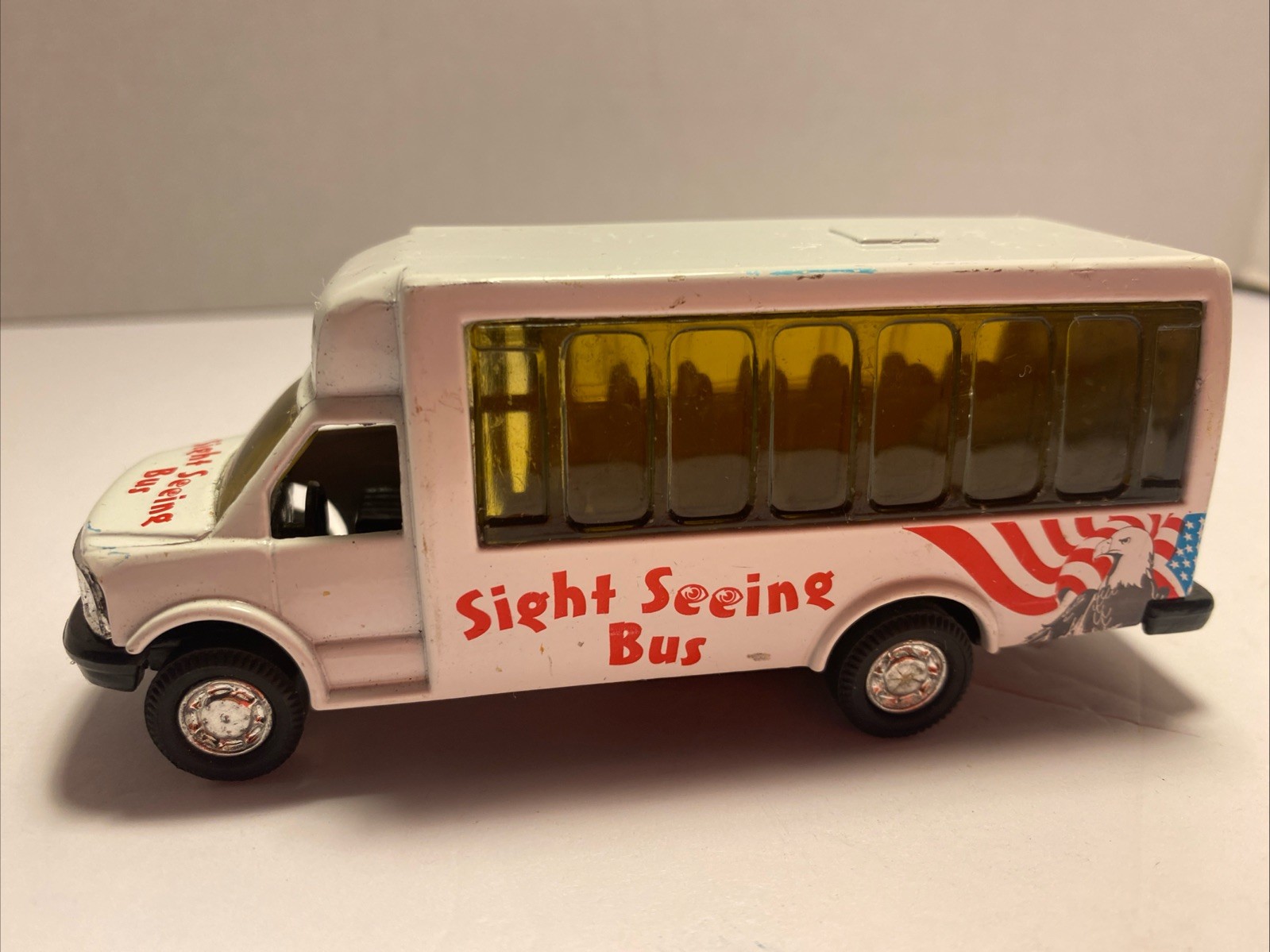 2014 New York White Sight Seeing Bus Pullback Works 4-3/4″ Shing Fat Ltd