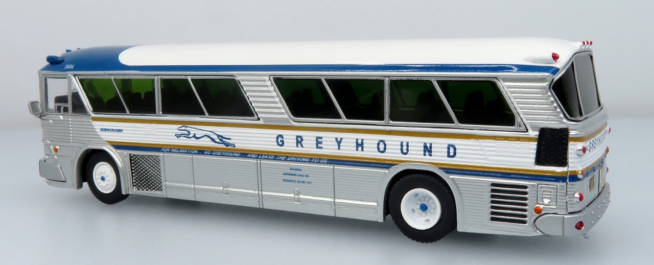 MCI MC-5A Bus Greyhound United States 1/87/HO Scale Bus Iconic Replicas