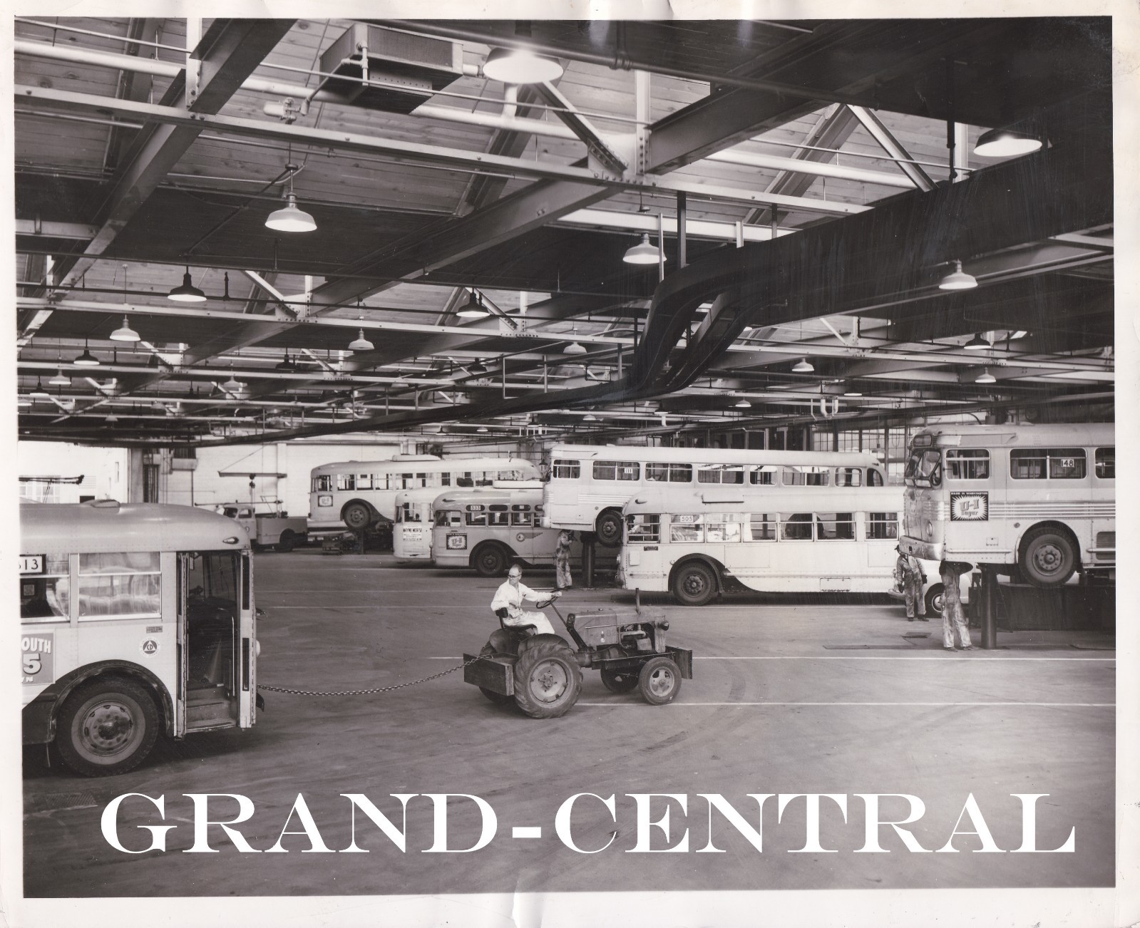 VINTAGE 1954 SEATTLE TRANSIT SYSTEM STS BUS PRESS PHOTO SHOP SEATTLE WASHINGTON
