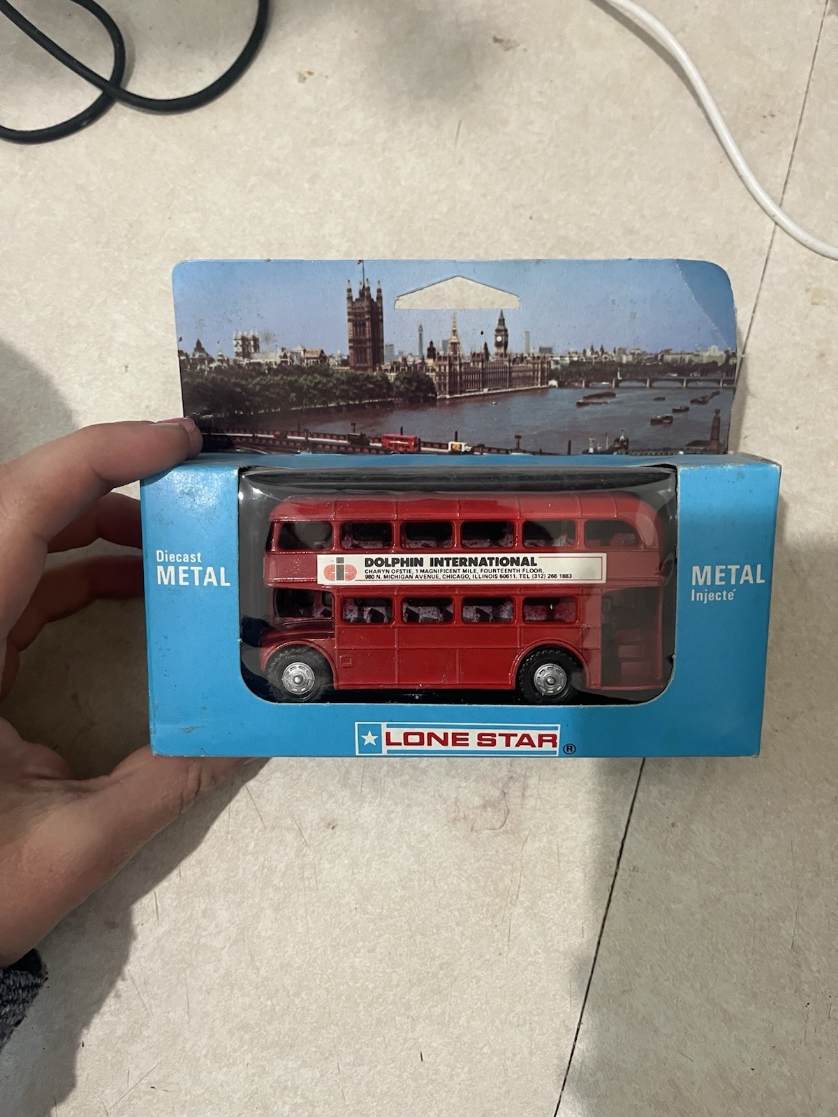 lonestar london bus dolphin international advertisment
