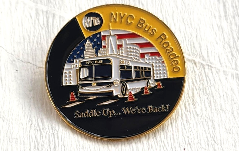 New York City MTA Bus Roadeo Shirt Patch & Pins Blue Polo Shirt ~ Size XXL