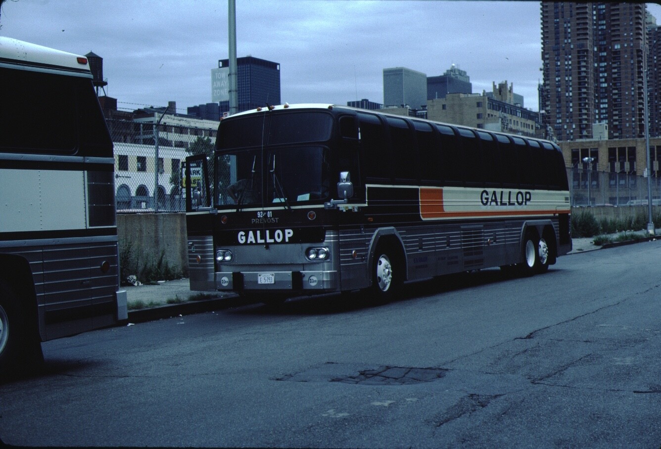 Gallop Prevost bus Kodachrome Original Kodak Slide