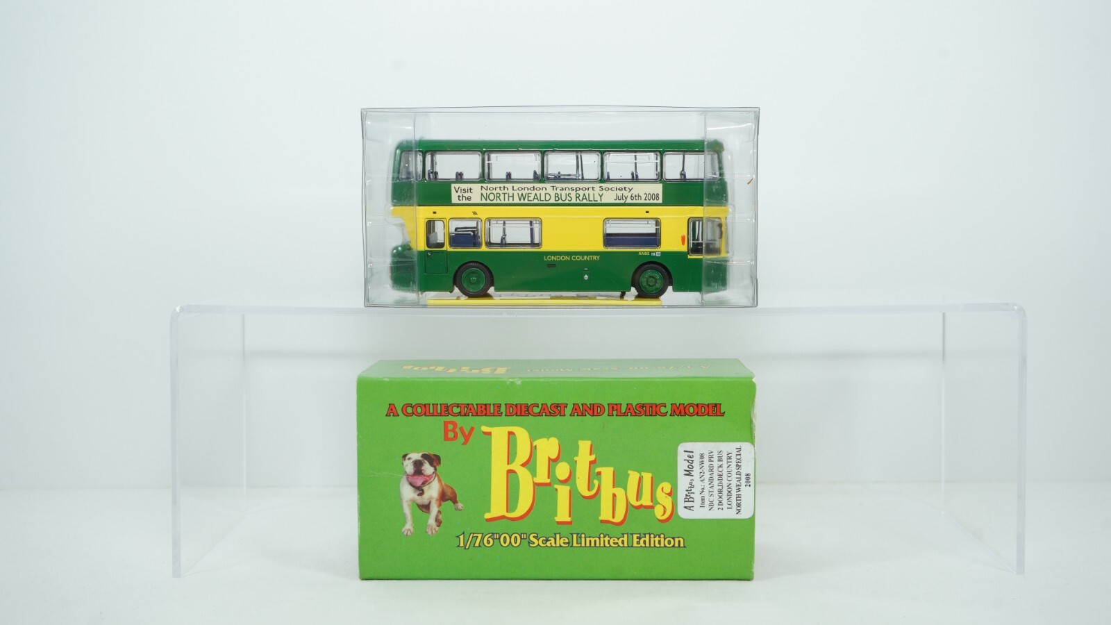 Britbus 1/76 NBC Standard PRV London Country North Weald Special AN2-NW08 New B3