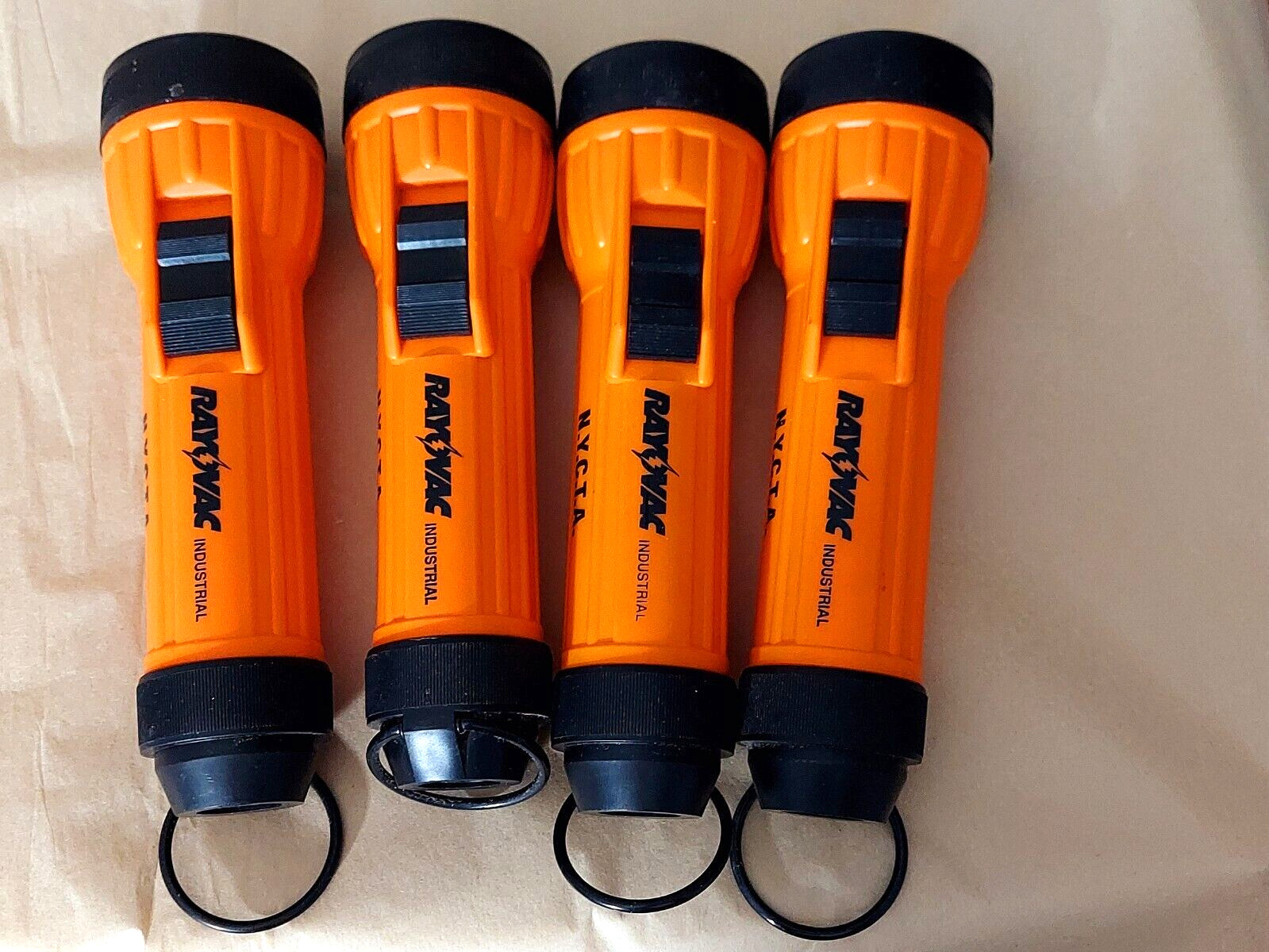 vtg NEW YORK CITY TRANSIT AUTHORITY NYCTA Rayovac Ind. OFFICIAL FLASHLIGHT USA