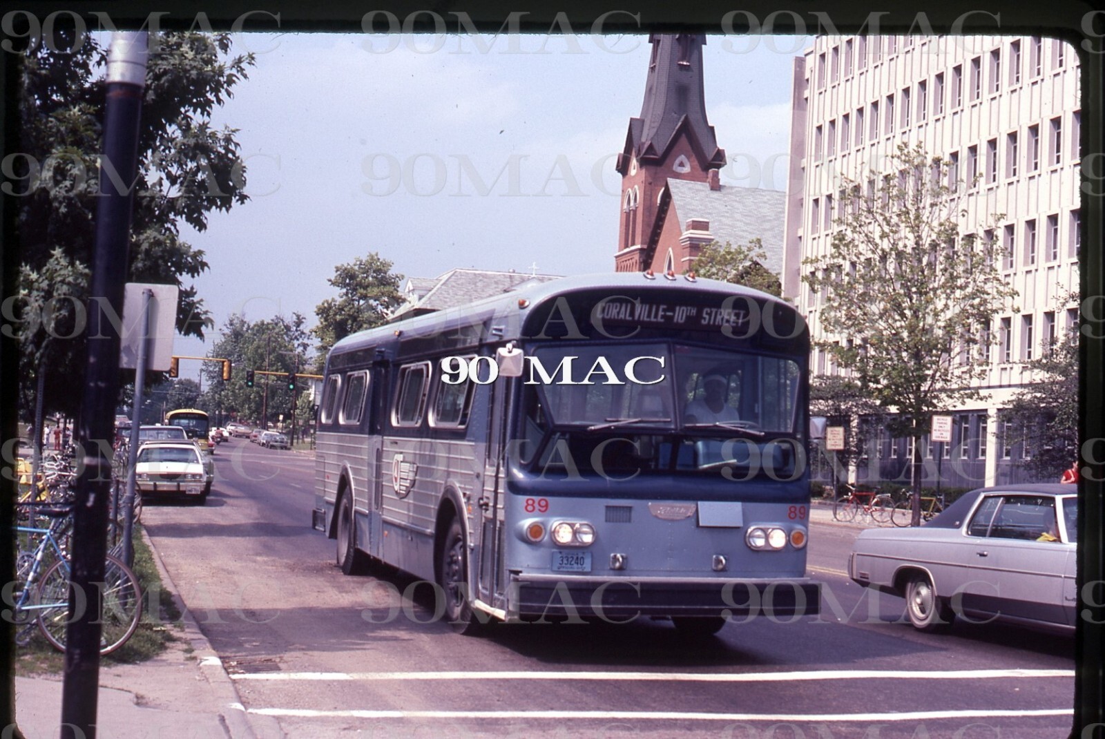 CORALVILLE TRANSIT SYSTEM. FLXIBLE BUS #89. Iowa City (IA). Original Slide 1980.