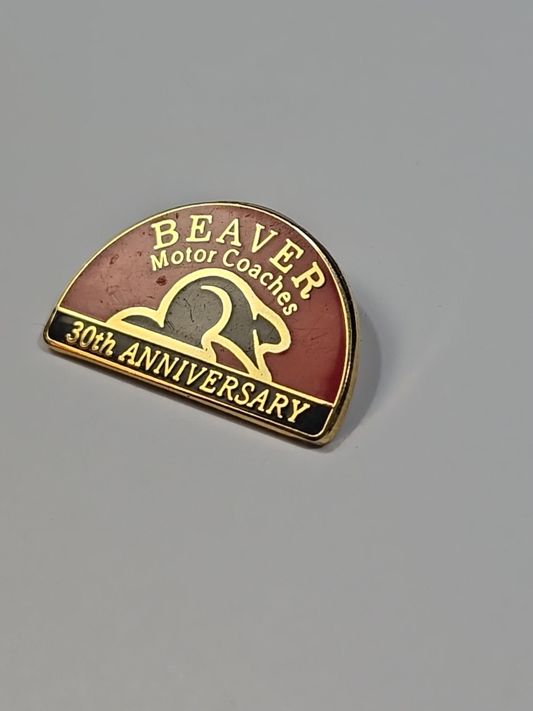 Beaver Motorcoach Corporation 30th Anniversary 1998 Lapel Pin Defunct in 2009