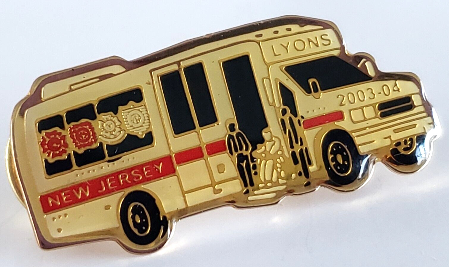 2003 2004 Lyons New Jersey Transit Bus Clutch Gold Tone Lapel Pin 1-7/16″ in Bag
