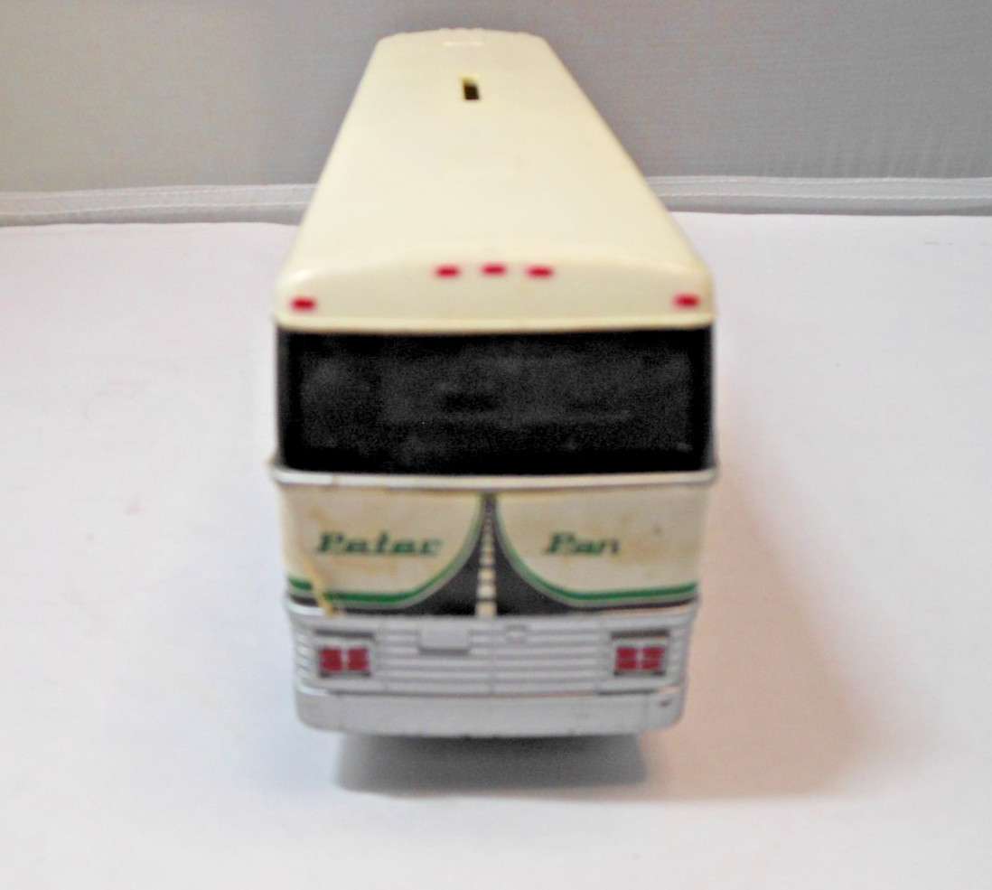 Vintage Peter Pan Bus Lines MC 9 Plastic Bus Bank