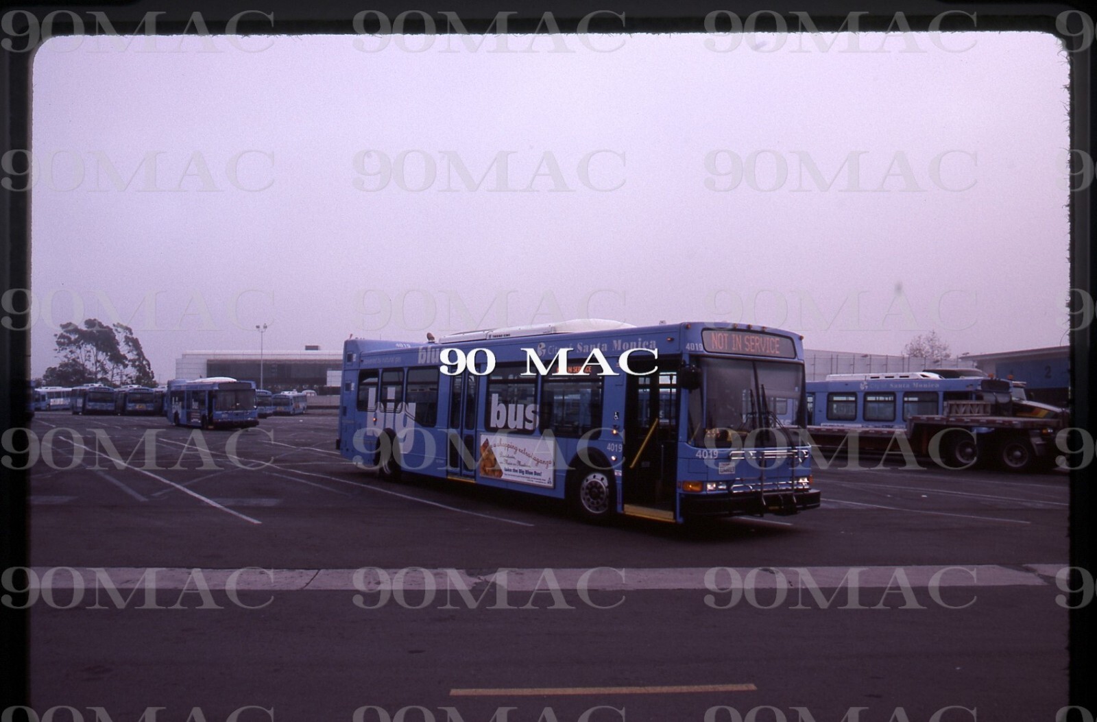 SMMBL. NABI BUS #4019. Santa Monica (CA). Original Slide 2005.