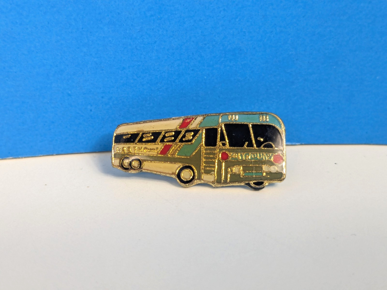 Vintage Bus Greyhound Transit Lapel Pin Hat Tack.