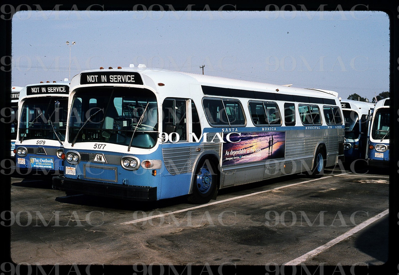 SMMBL. GMDD BUS #5177. Santa Monica (CA). Original Slide 1996.