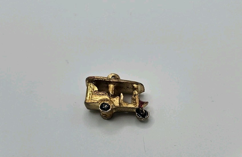 Thailand Tuk Tuk Three Wheels Taxi Car Gold Tone Plated Metallic Key Ring +Gift