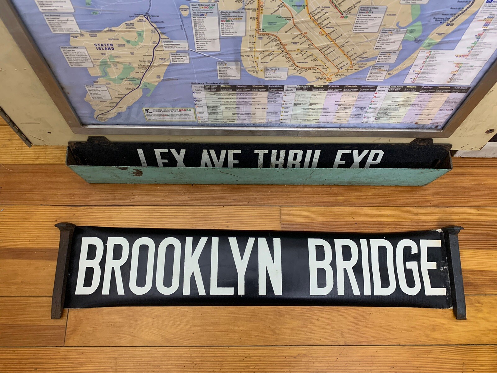NYC BUS ROLL SIGN NY 28″ WIDE BROOKLYN BRIDGE HISTORIC NY ICONIC WORLD LANDMARK