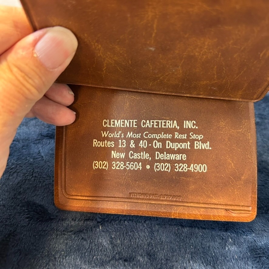CLEMENTE CAFETERIA Plastic Fold-Out Wallet With GREYHOUND Bus Ticket Book O-21