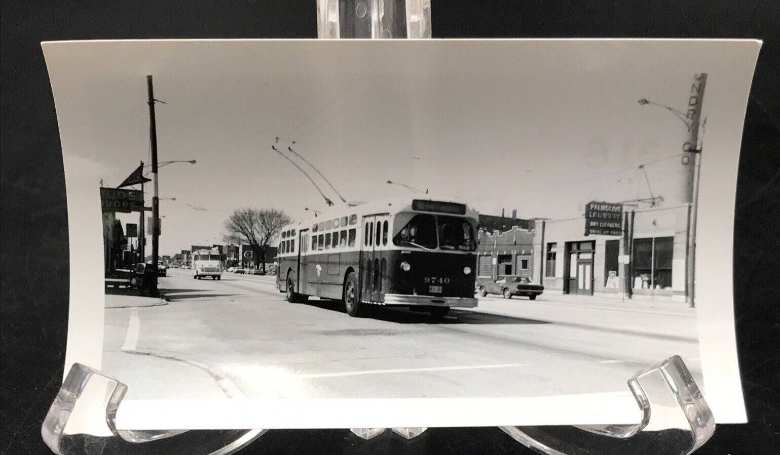 Vintage Chicago Transit Authority CTA Trackless Trolley Bus #970 Route 80 Photo