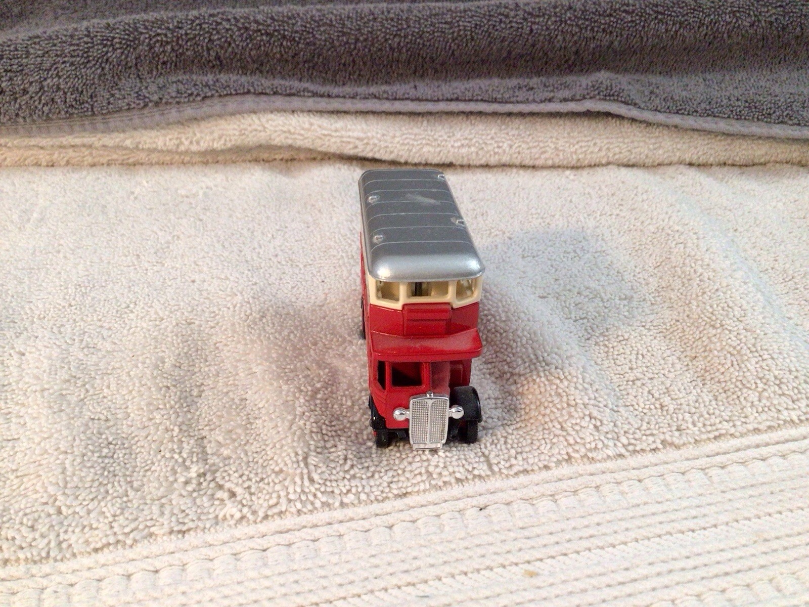 Vintage Lledo Bus Promotional model happy eater