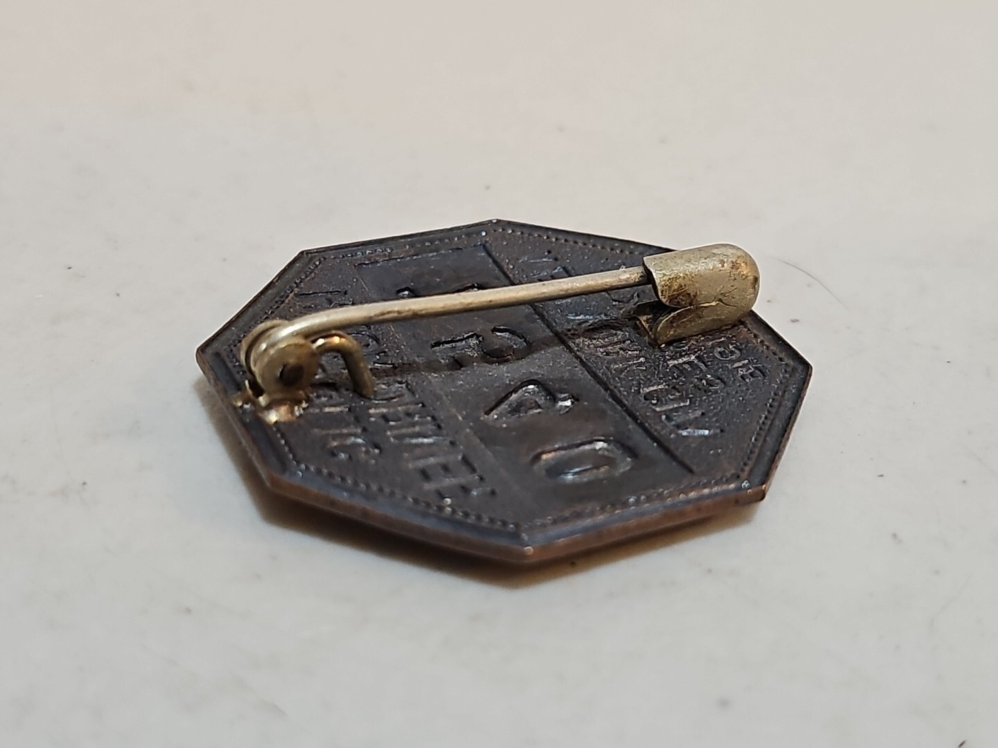 SUPER EARLY RARE 1918 New York Public Hack Driver Badge 7540. EXCELLENT CONDITIO