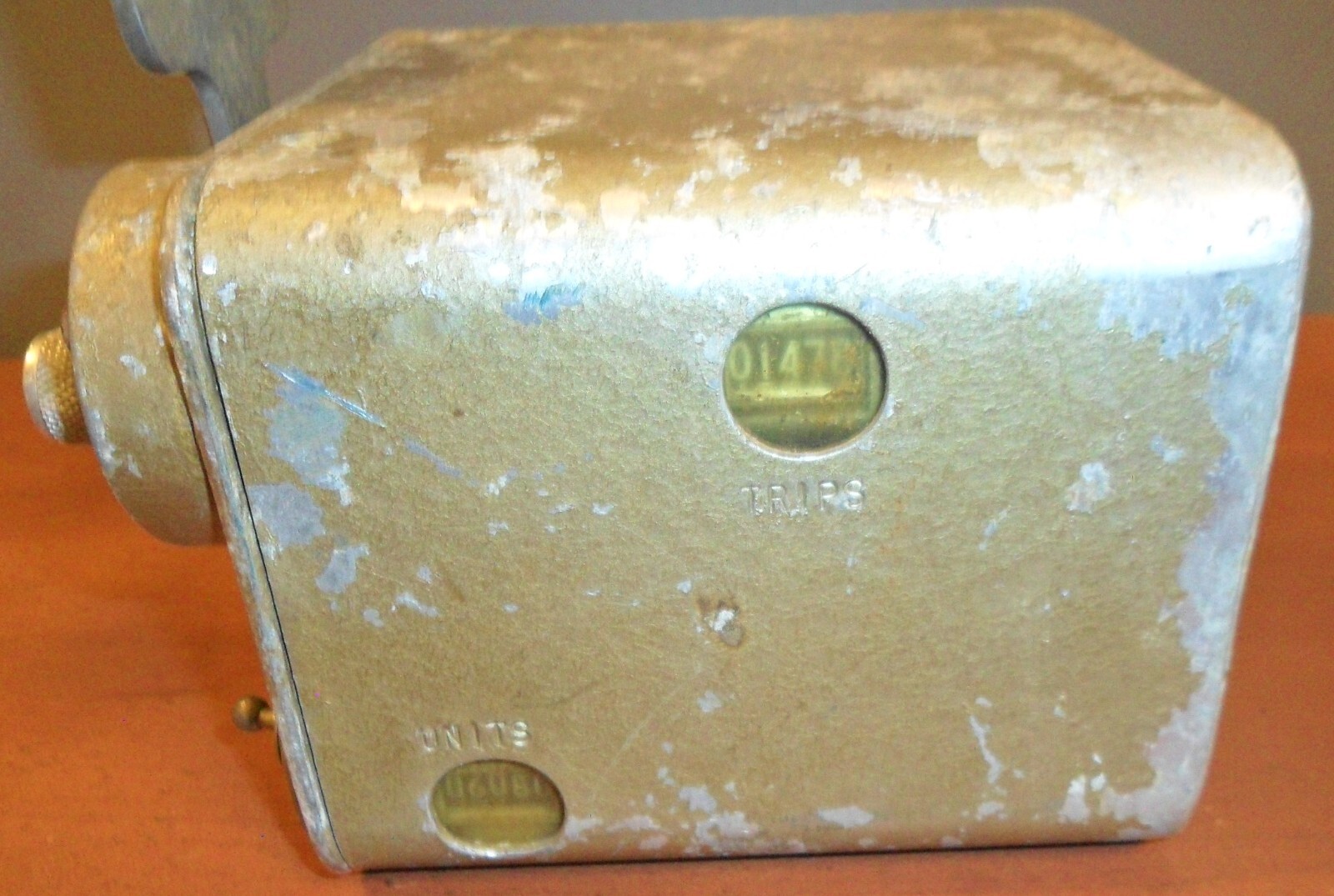 Vintage Old OMAHA TAXIMETER CORPORATION Taxi Cab Meter For Hire Arm Time Mileage