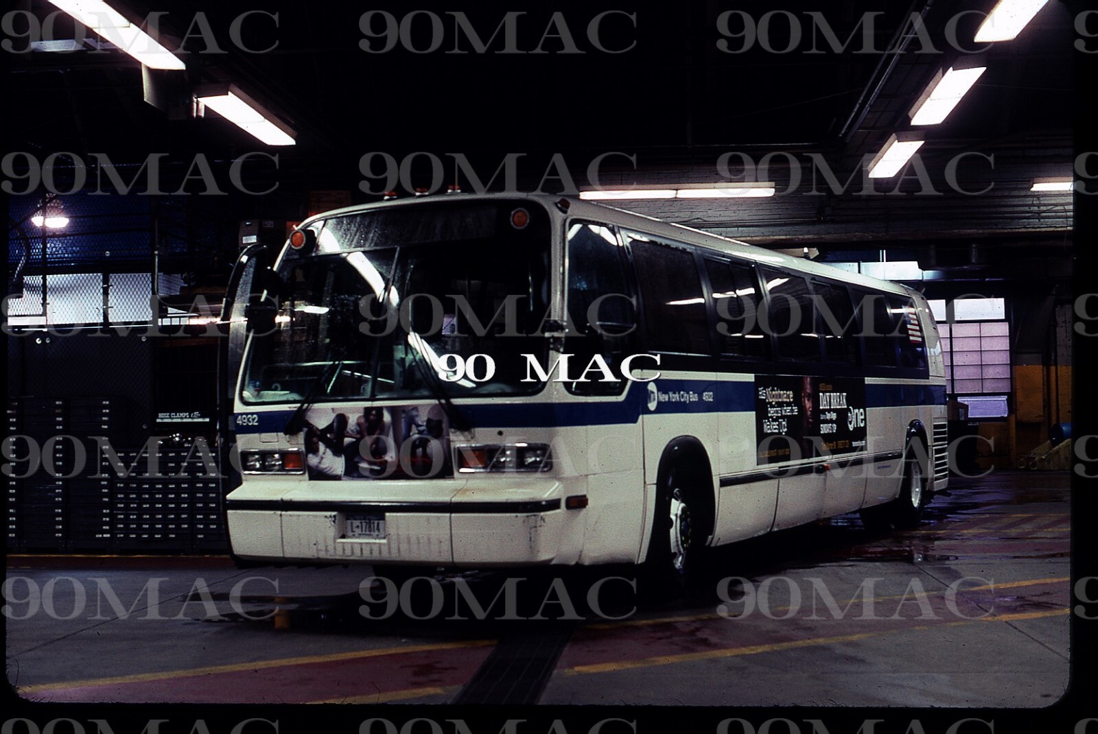 NYCMTA RTS BUS #4932. Jamaica Depot (NY). Original Slide 2008. (A)