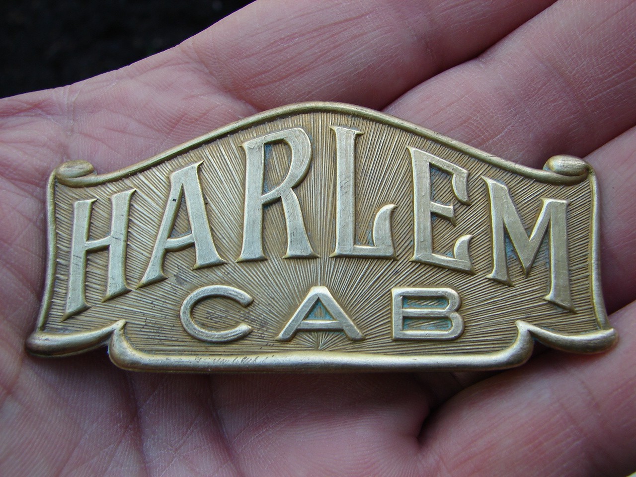 Vintage 1940’s-50’s Harlem Cab Taxi Company Metal Logo Badge Emblem 3″ x 1-1/2″
